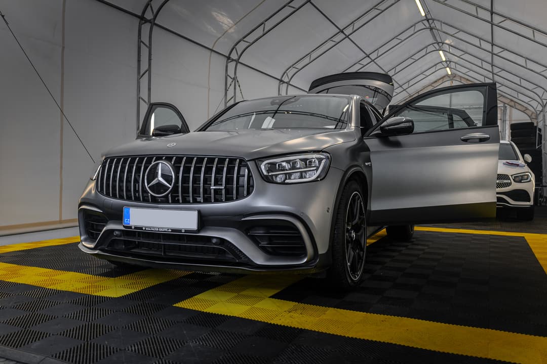 Mercedes GLC63 3