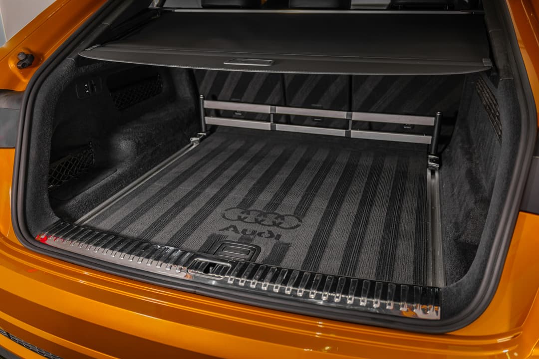 Audi sQ8 7