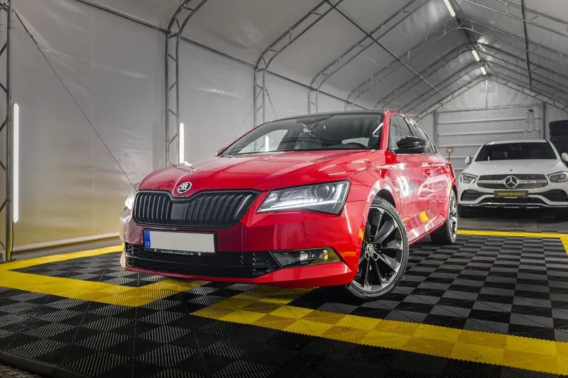 Škoda Superb 1