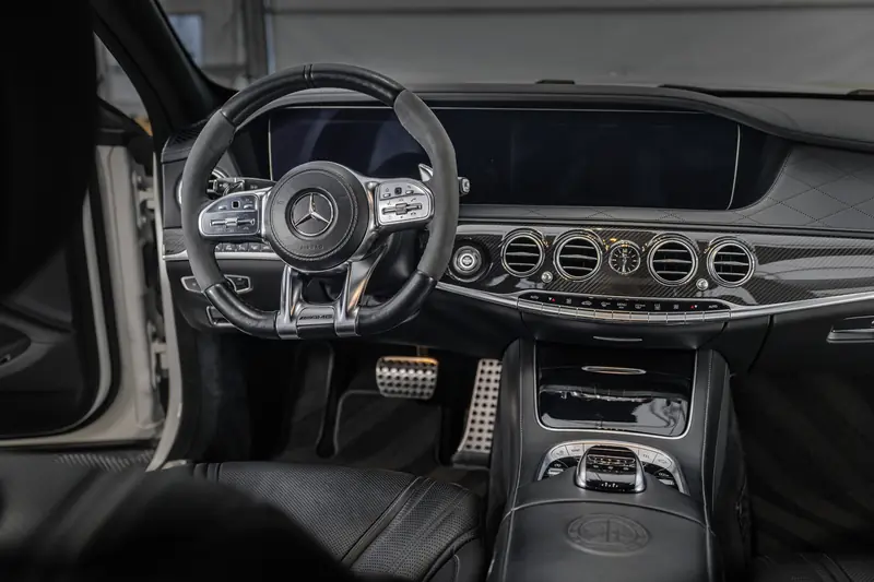 Mercedes S63 12